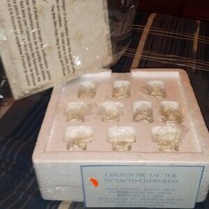 New Avon Alabaster Cherub & Heart Tik Tac Toe Set